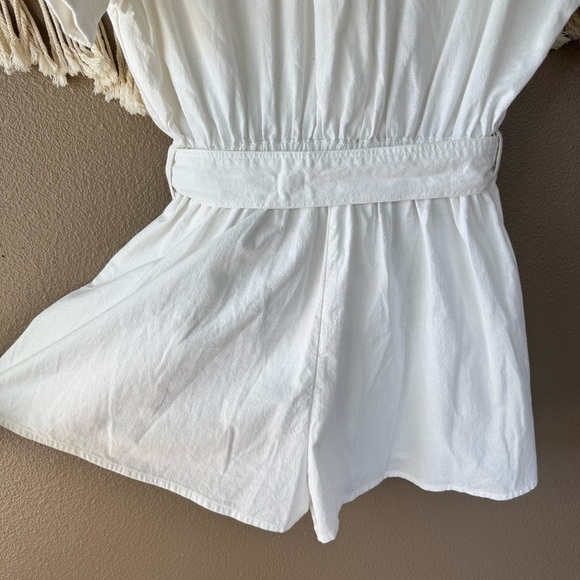 FREE PEOPLE No Plans White Button Front Romper Playsuit EUC C - Picture 9 of 12